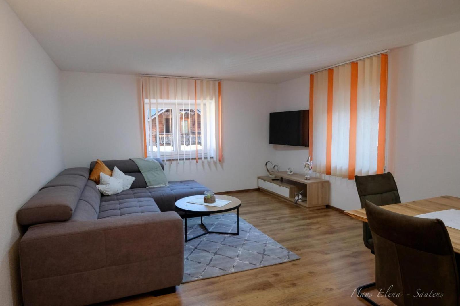 Haus Elena Apartamento Sautens Exterior foto